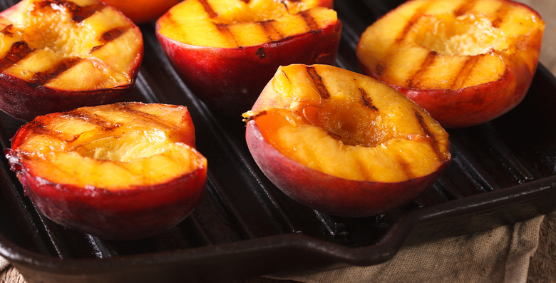 grilled-peaches